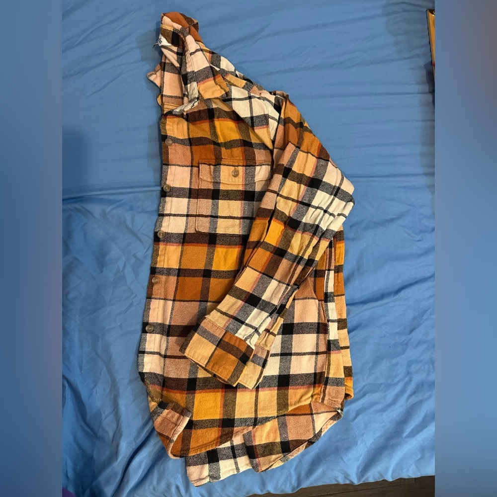 Old Navy women's the boyfriend shirt, Mustard and Black Plaid